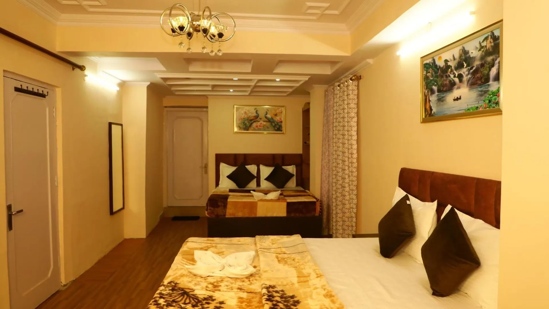 Sapphire B&B Shimla Bed & Breakfast