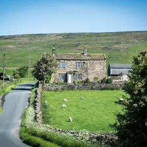 crown-cottage-farm.yorkshirehotels.net/
